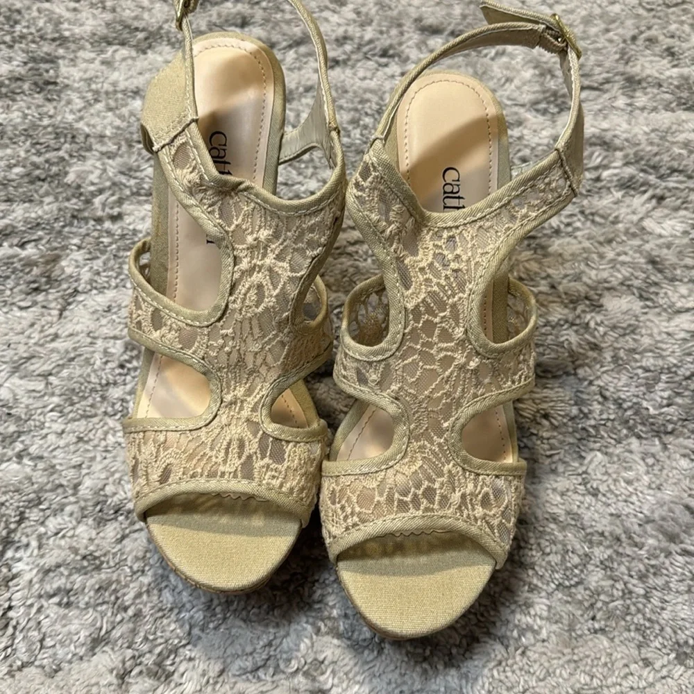 Cathy Jean Wedge Heel | SIZE 9 - Picture 2 of 6